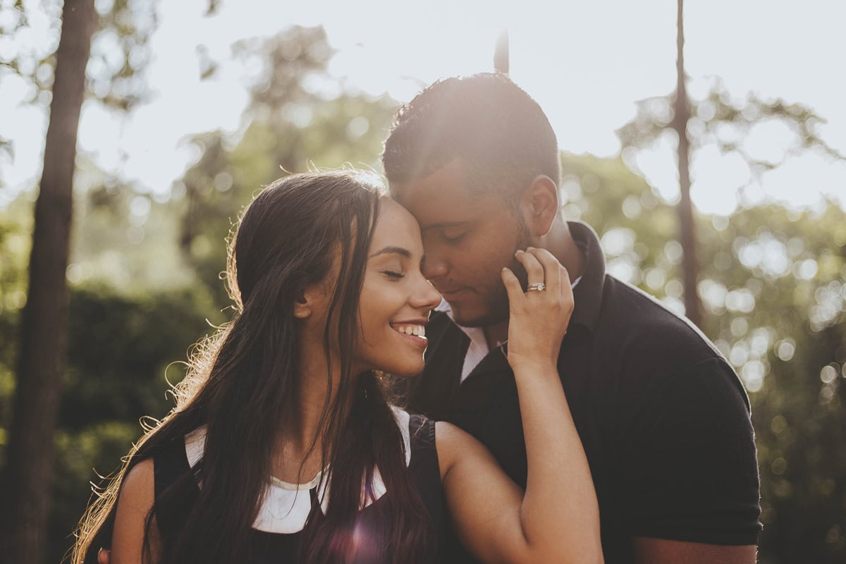 An example of a couple showing the physical touch love language.