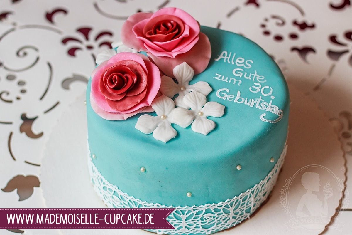 Spitze Rosen Torte Geburtstag Hochzeitstorte Fondant Kuchen Cake Motivtorte Mademoiselle Cupcake