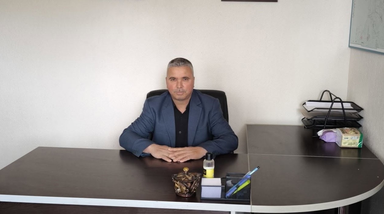 MANİSA’NIN SELENDİ İLÇESİNDE GERÇEKLEŞTİRİLEN MUHTARLAR DERNEĞİ BAŞKANLIĞI SEÇİMİNDE ÇİNAN MAHALLESİ MUHTARI ZEKİ KARTAL, OY BİRLİĞİYLE DERNEĞİN YENİ BAŞKANI SEÇİLDİ.