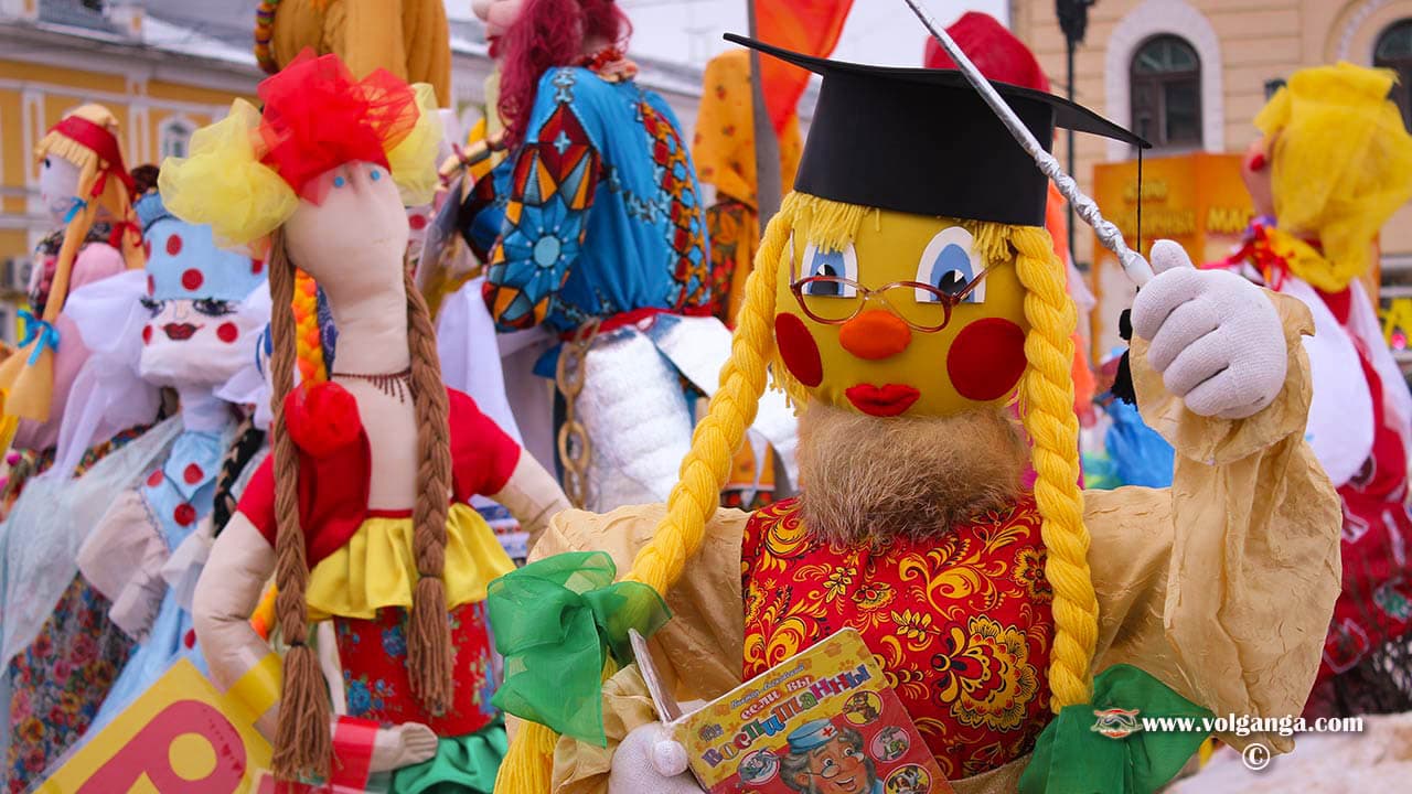 Maslenitsa dolls