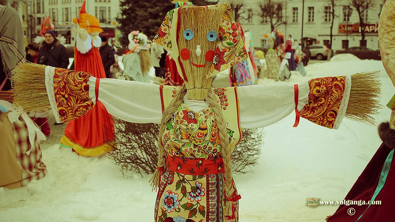 Maslenitsa dolls