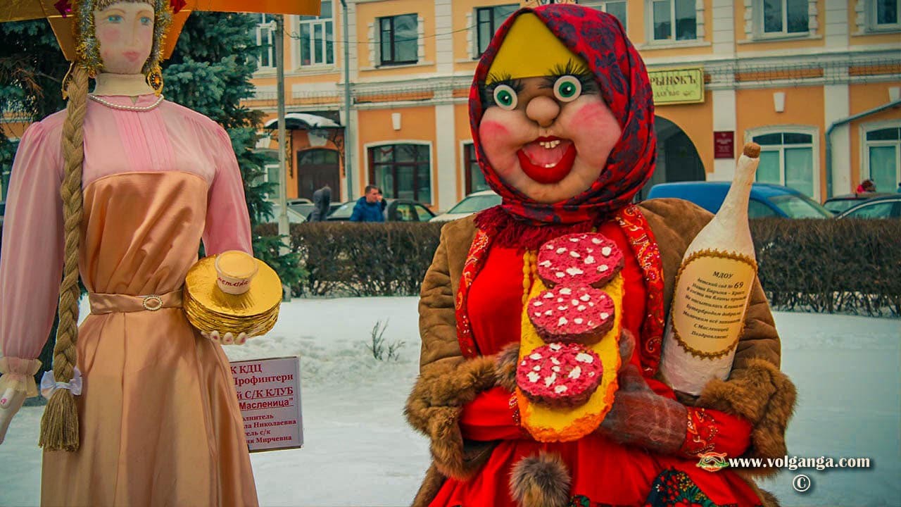 Maslenitsa dolls