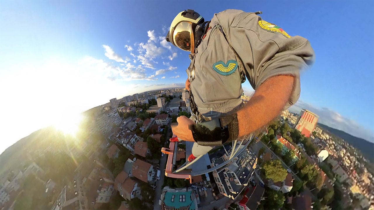 DragerCrane360Insta1280x720 NOVA TV News за алпинизма и идеята на Човека паяк да визуализира авангардна методология за спасяване