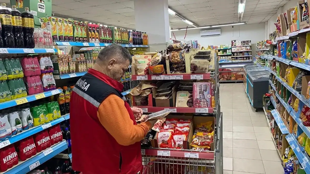 Sarıgöl’de gıda işletmeleri mercek altında