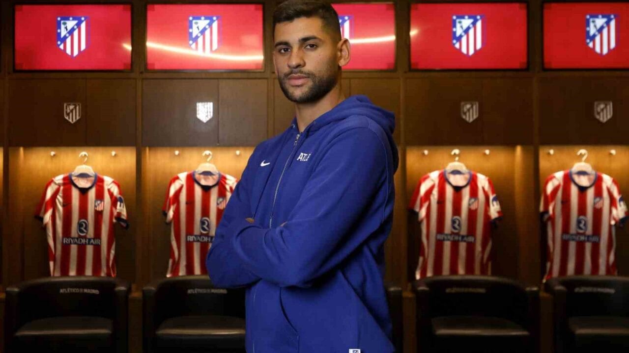ATLETİCO MADRİD, CRİSTİAN ROMERO'YU KADROSUNA KATTIĞINI AÇIKLADI