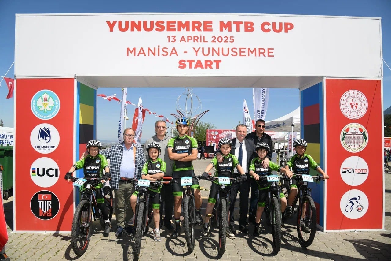 Yunusemre’de Uluslararası MTB Cup Dağ Bisikleti Yarışı yapıldı