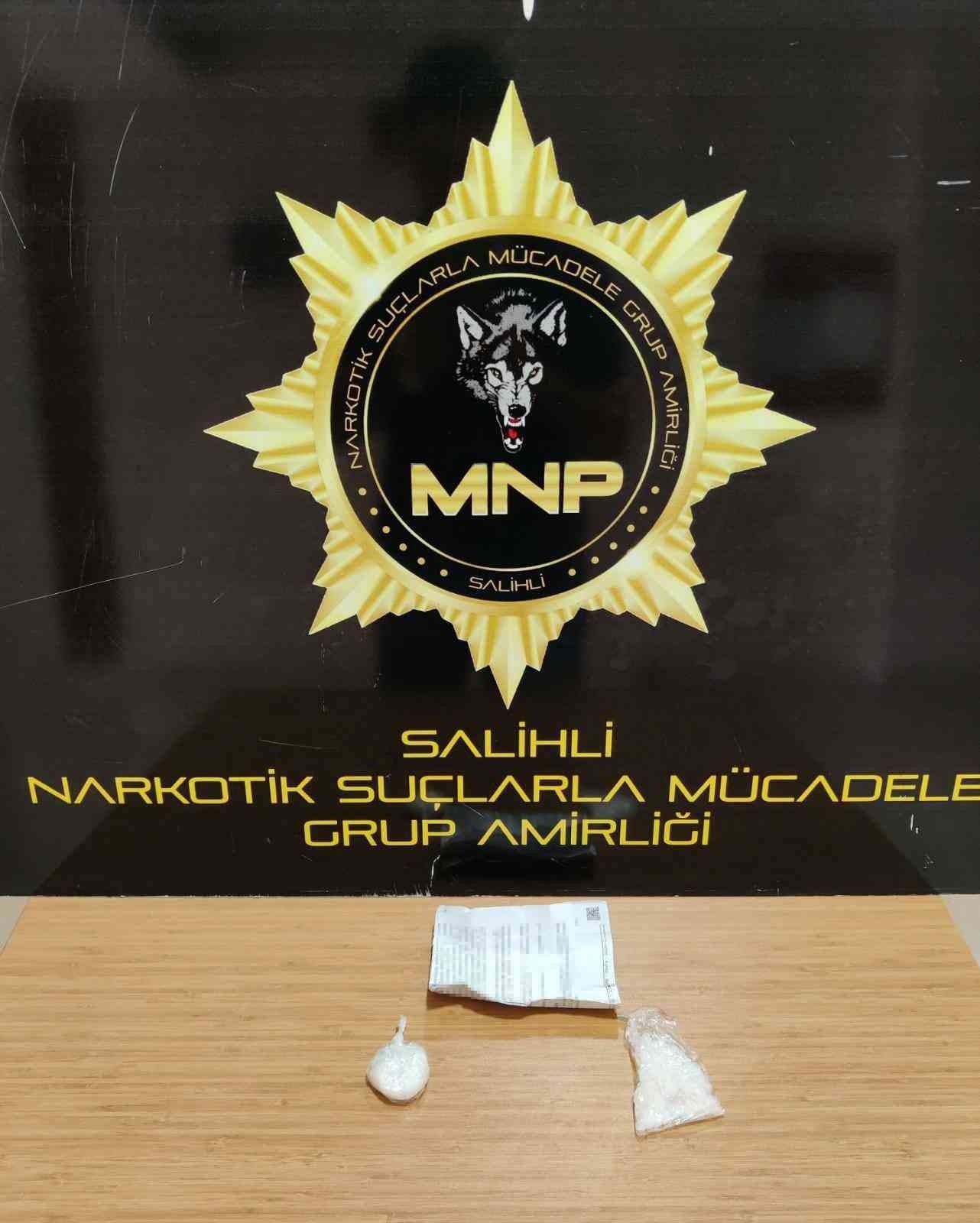 Manisa’da uyuşturucu taciri tutuklandı