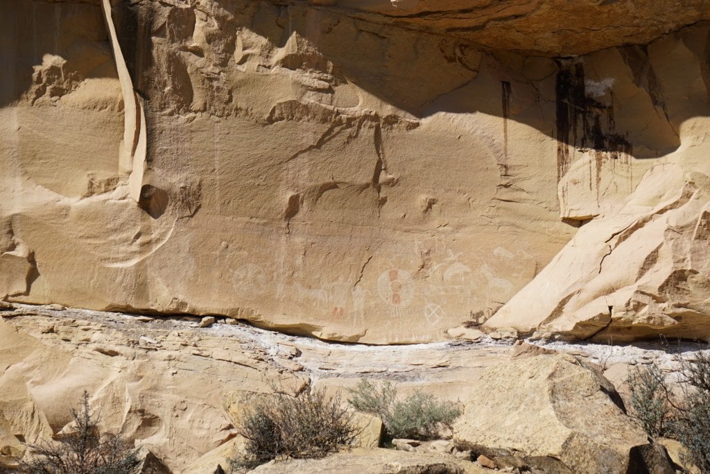 Petroglyphs ng Utah Sego Canyon 8 Ute people petroglyphs sa Sego Canyon Utah