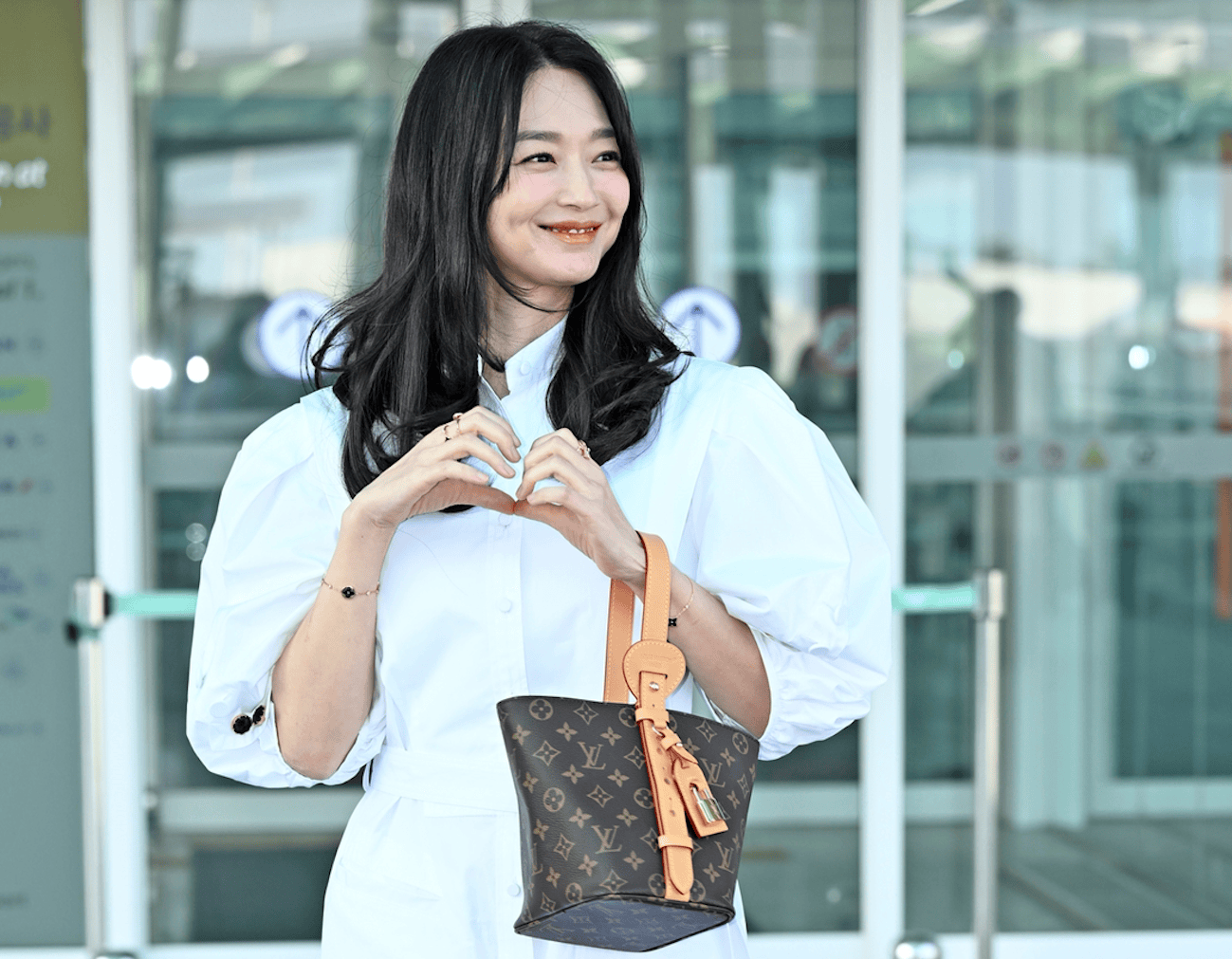 Shin Min Ah duta Louis Vuitton