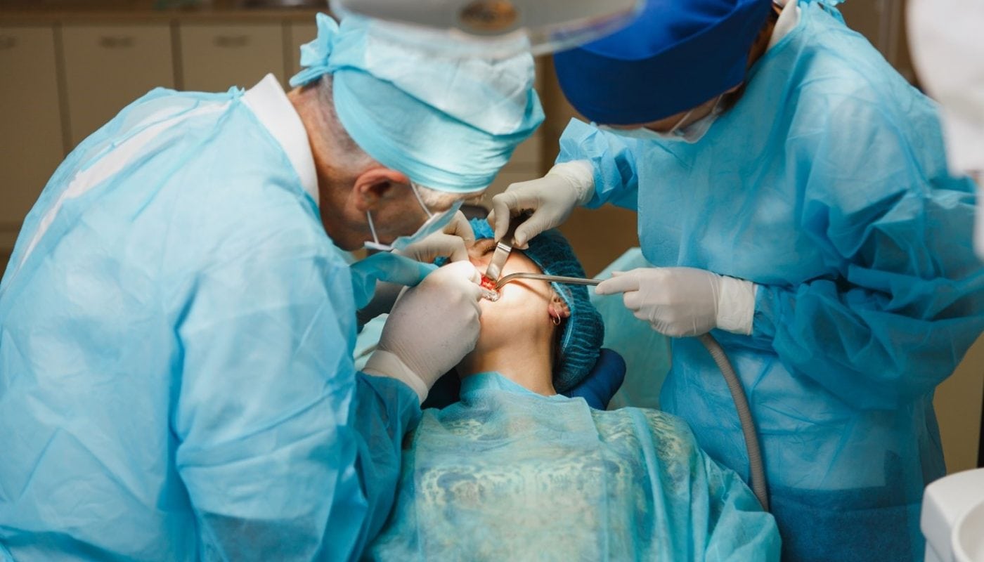 David Webb, DDS, an Oral Surgeon in Idaho, has extensive experience in treating patients with MRONJ and has seen firsthand how this condition can alter daily activities and self-esteem.