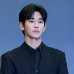 Bos Baru Gold Medalist Mundur