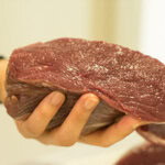 エゾシカのモモ肉。