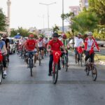 EFELER BELEDİYE BAŞKANI ANIL YETİŞKİN, 30 AĞUSTOS ZAFER BAYRAMI DOLAYISIYLA DÜZENLEDİĞİ ETKİNLİKLERLE BAYRAM COŞKUSUNU KENTİN DÖRT BİR YANINA TAŞIDI.