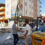 GERMENCİK BELEDİYESİ TARAFINDAN PARK MAHALLESİ'NDE YÜRÜTÜLEN PARKE TAŞI DÖŞEME ÇALIŞMALARI DEVAM EDİYOR. İLÇENİN İŞLEK NOKTALARINDAN HÜSEYİN ÇONDUR SOKAK'TA SÜRDÜRÜLEN ÇALIŞMALARI BELEDİYE BAŞKANI BURAK ZENCİRCİ YERİNDE İNCELEDİ.