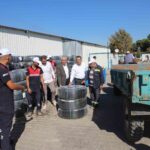 MANİSA BÜYÜKŞEHİR BELEDİYESİ TARAFINDAN TARIMSAL ÜRETİMDE SUYUN DAHA VERİMLİ KULLANILMASI VE ÜRETİCİLERİN SULAMA MALİYETLERİNİN AZALTILMASI AMACIYLA SÜRDÜRÜLEN DAMLAMA SULAMA DESTEĞİNDE DAĞITILAN SULAMA BORUSU MİKTARI 7 MİLYON 252 BİN 550 METREYE ULAŞTI.