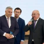 MANİSA BÜYÜKŞEHİR BELEDİYESİ HEYETİ, ŞEHİRLER ARASINDAKİ DOSTLUK BAĞLARINI GÜÇLENDİRMEK VE YEREL YÖNETİMLER ARASINDAKİ İŞ BİRLİĞİ OLANAKLARINI GELİŞTİRMEK AMACIYLA KAZAKİSTAN’IN URAL ŞEHRİNİ ZİYARET ETTİ. URAL ŞEHİR GÜNÜ ETKİNLİKLERİ KAPSAMINDA GERÇEKLEŞTİRİLEN ZİYARETTE, BATI KAZAKİSTAN EYALETİ YÖNETİMİ VE URAL BELEDİYESİ İLE ÇEŞİTLİ TEMASLARDA BULUNULDU.