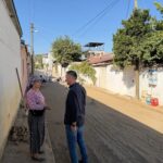 AYDIN’IN YENİPAZAR İLÇESİNDE BELEDİYE TARAFINDAN YÜRÜTÜLEN YOL YENİLEME ÇALIŞMALARI DEVAM EDERKEN, BELEDİYE BAŞKANI MALİK ERCAN DA SAHA ÇALIŞMALARININ ARDINDAN VATANDAŞLARLA BİR ARAYA GELDİ.