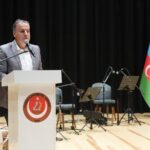 PROGRAMDA TURGUTLU KAYMAKAMI SELAMİ KAPANKAYA XA BİR KONUŞMA YAPTI.