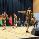 KONUŞMALARIN ARDINDAN DÜZENLENEN KONSERDE AZERBAYCAN VE TÜRK MÜZİĞİNDEN SEÇKİN ESERLER SESLENDİRİLDİ. KATILIMCILAR, İKİ ÜLKENİN ORTAK MÜZİK KÜLTÜRÜNÜ YANSITAN ESERLERLE KEYİFLİ BİR AKŞAM YAŞADI.