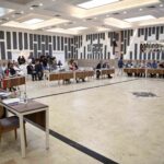 KUŞADASI BELEDİYE MECLİSİ EKİM AYI OLAĞAN TOPLANTISINI YAPTI. PERA DÜĞÜN, ORGANİZASYON VE KÜLTÜR MERKEZİ’NDE GERÇEKLEŞTİRİLEN TOPLANTIDA, VAKIFLAR GENEL MÜDÜRLÜĞÜ’NE GEÇEN GÜVERCİNADA KALESİ VE KUŞADASI BELEDİYESİ’NE AİT DİĞER MÜLKLERLE İLGİLİ BİR AÇIKLAMA YAPAN BELEDİYE BAŞKAN VEKİLİ TAHSİN DEMİRTAŞ, “BUNLA İLGİLİ HUKUK MÜCADELEMİZ SONUNA KADAR DEVAM EDECEK” DEDİ.