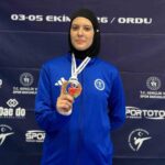 ORDU'DA DÜZENLENEN ŞAMPİYONADA RİNGE ÇIKAN AYDIN BÜYÜKŞEHİR BELEDİYESPOR SPORCUSU ELİFNAZ KÖSEOĞLU, TÜM RAKİPLERİNİ MAĞLUP EDEREK TÜRKİYE ŞAMPİYONU OLDU.
