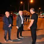 AYDIN'IN EFELER İLÇESİNDE VATANDAŞLARIN HUZUR VE GÜVENLİĞİNİN SAĞLANMASI AMACIYLA 'HUZUR' UYGULAMASI GERÇEKLEŞTİRİLİRKEN, YENİ İL EMNİYET MÜDÜRÜ FARUK KARADUMAN DA KONTROL NOKTALARINI TEK TEK GEZEREK DENETLEDİ.