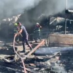 AYDIN’DAKİ PAZAR YERİ YANGINI KONTROL ALTINA ALINDI