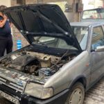 AYDIN'IN EFELER İLÇESİNDE SEYİR HALİNDEKİ OTOMOBİLİN MOTOR KISMINDA ÇIKAN YANGIN PANİKLETİRKEN, İTFAİYE EKİPLERİNİN ZAMANINDA MÜDAHALESİ ARACI METAL YIĞINI OLMAKTAN KURTARDI.