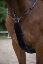 pršnjak crni equitheme