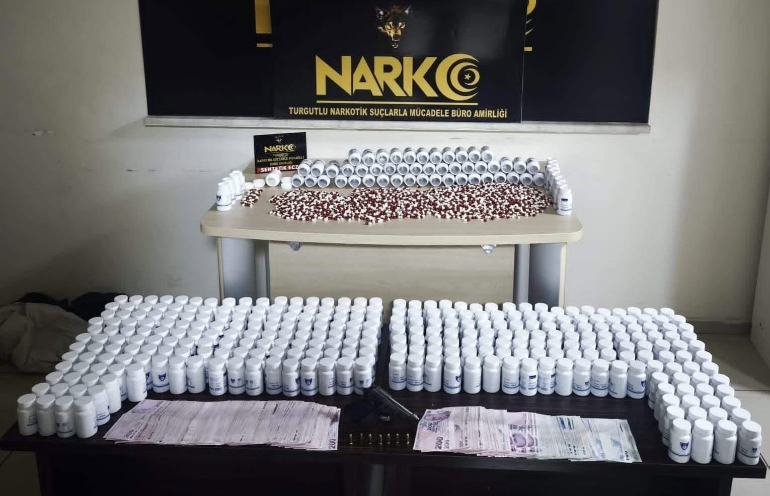 Manisa’da narkotik operasyonlarında 64 şahıs tutuklandı