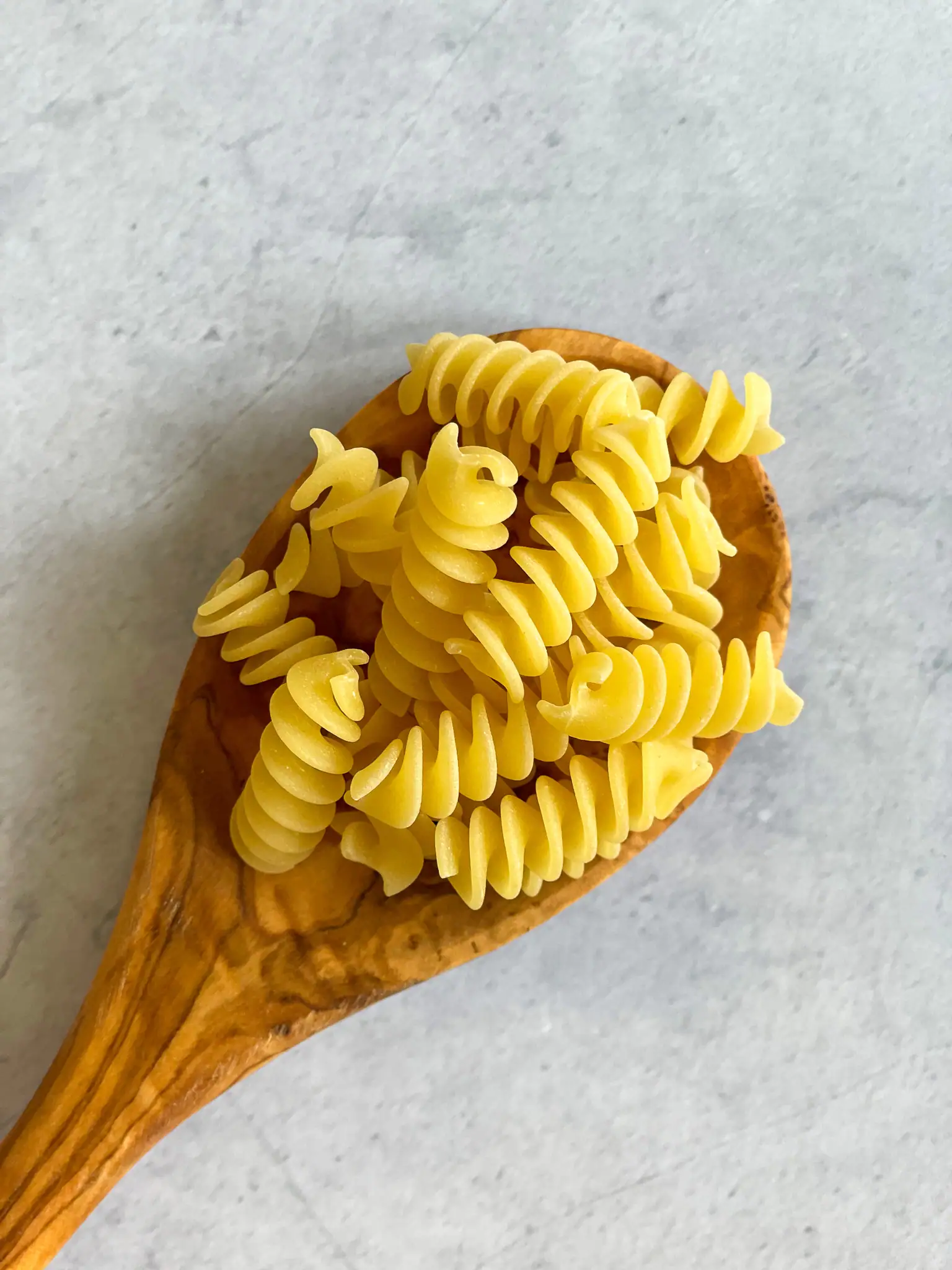 Pasta shapes for winter sauce: fusilli