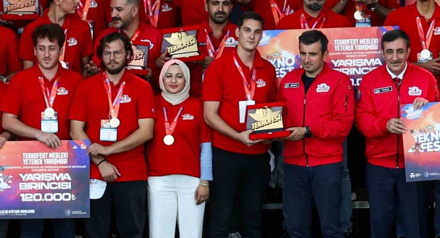 MCBÜ takımlarından TEKNOFEST’te çifte başarı