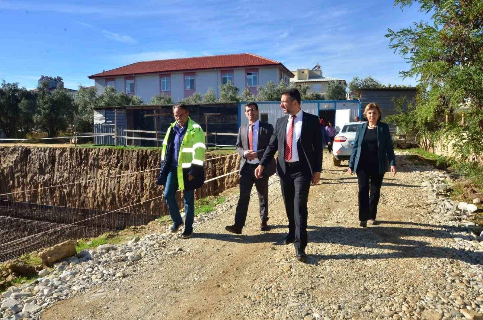 Manisa Milli Eğitim Müdürü Sarıgöl’de incelemelerde bulundu