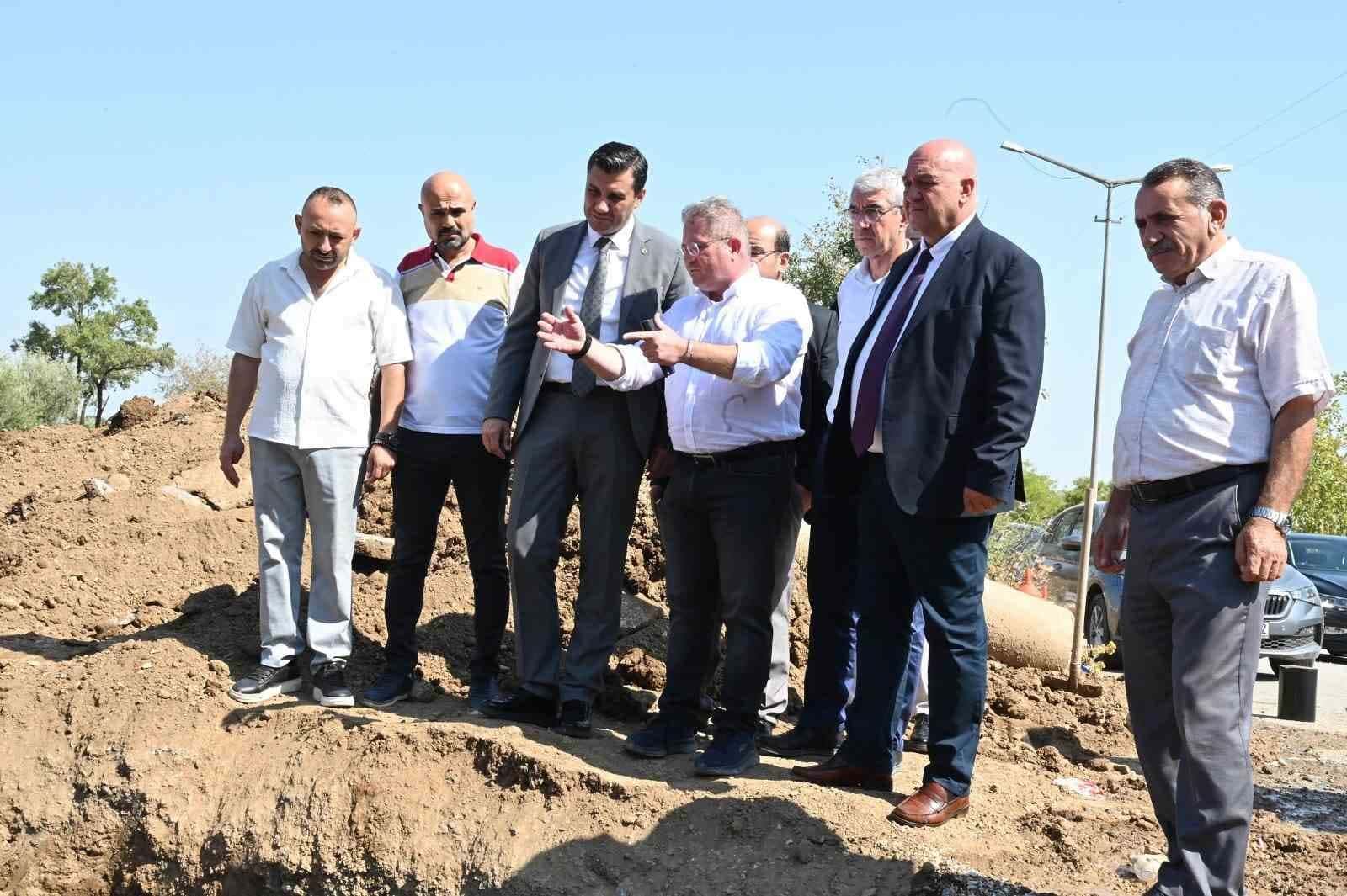 Manisa’nın eski altyapısı yenileniyor