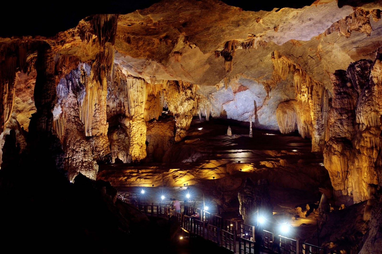 Phong Nha Caves