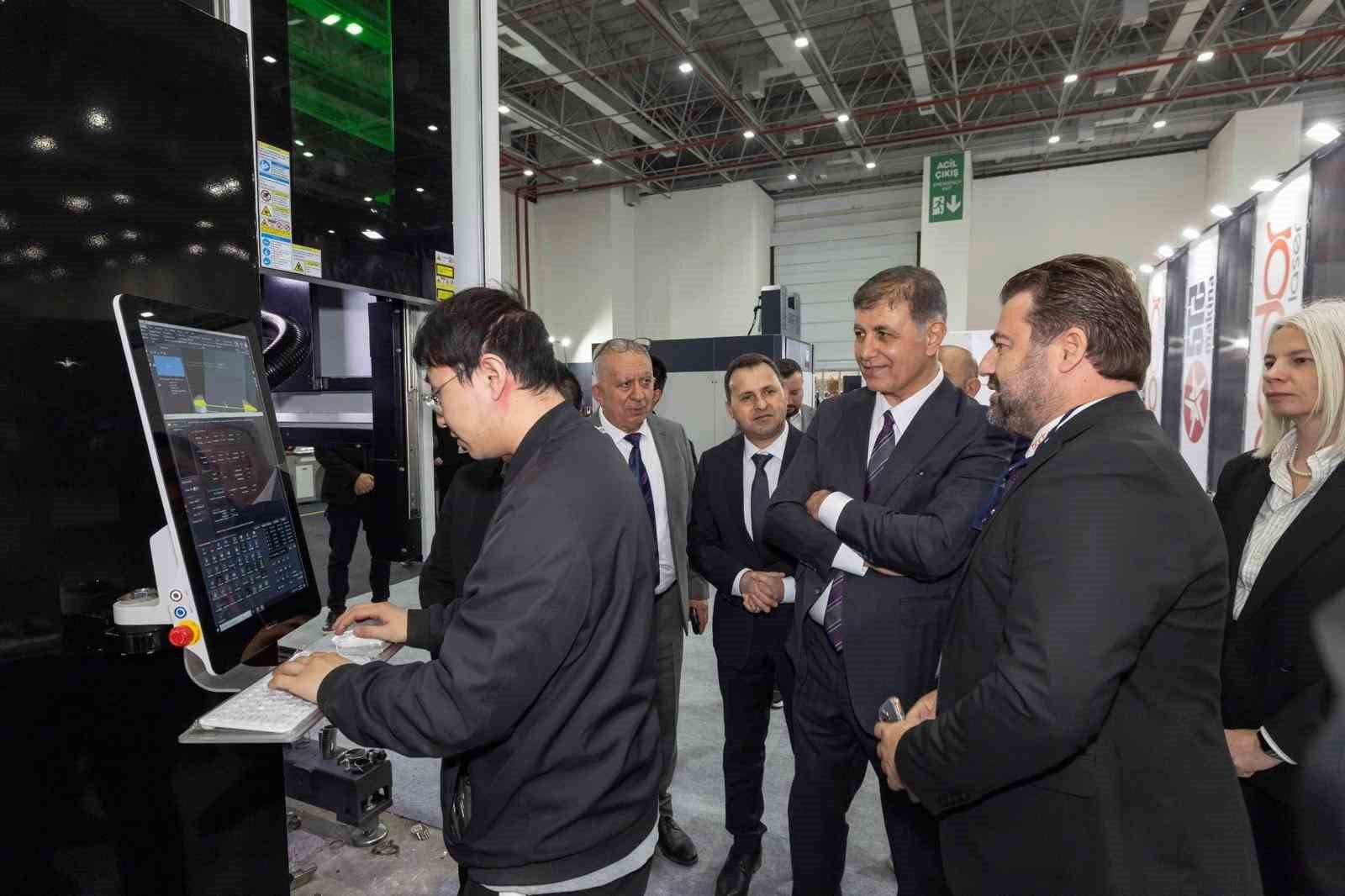 Fuar İzmir üç fuara birden ev sahipliği yaptı