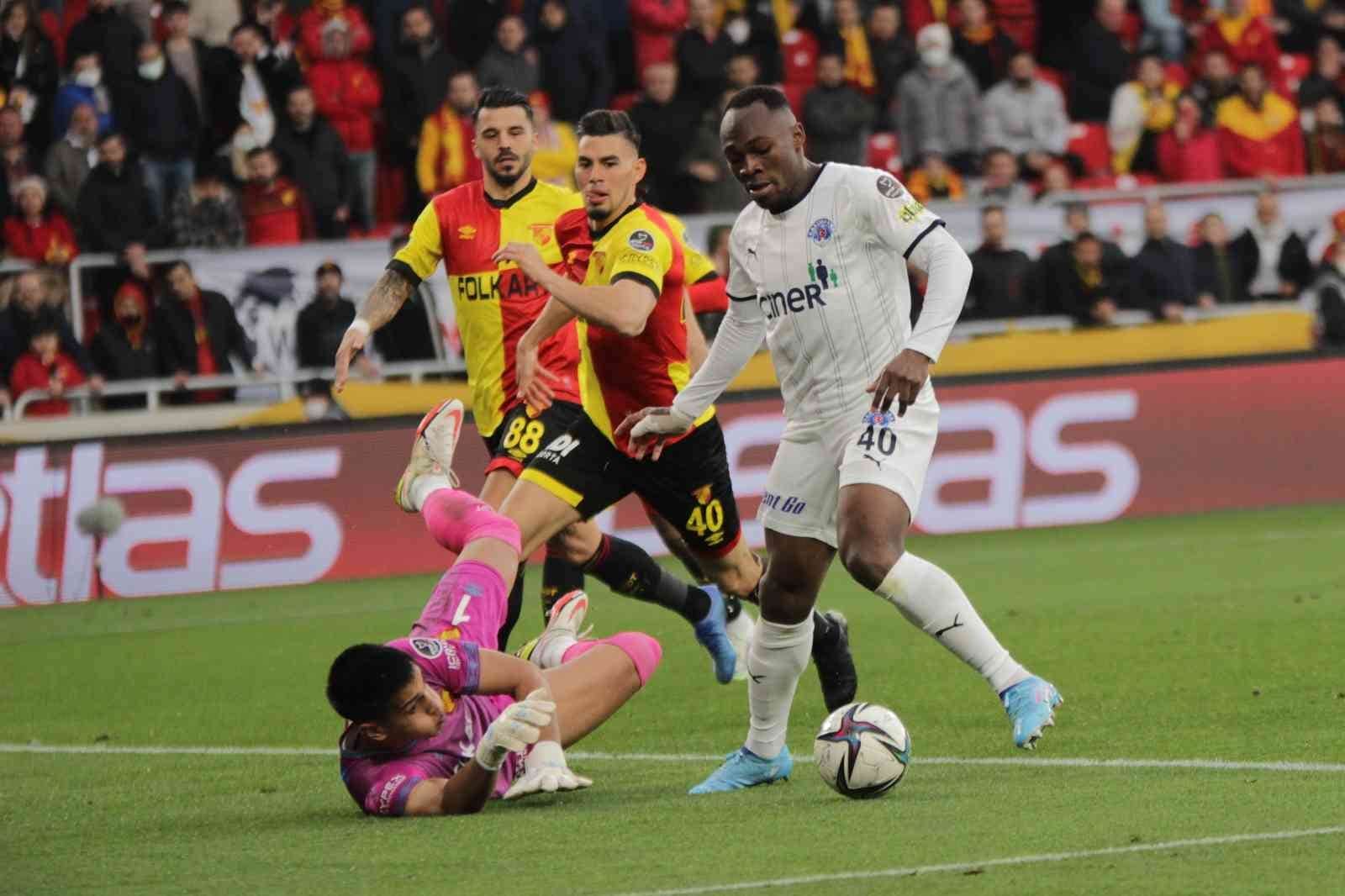 Göztepe, evinde deplasmanı yaşadı