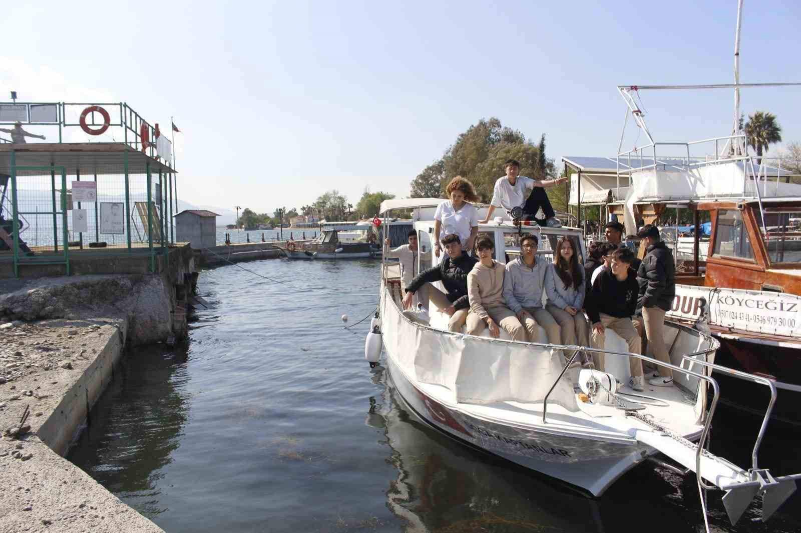 Köyceğiz Gölü’nde incelemelerde bulunuldu