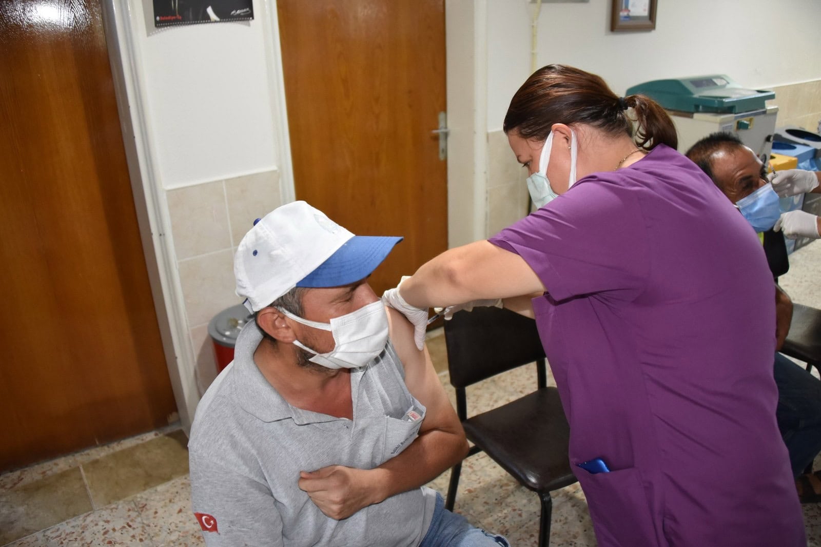 Salihli Belediyesi çalışanları aşılandı