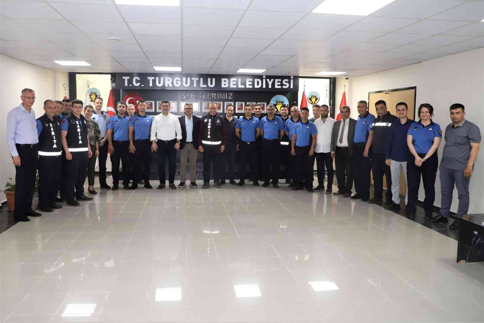 Turgutlu Belediyesinde geleneksel bayramlaşma yapıldı