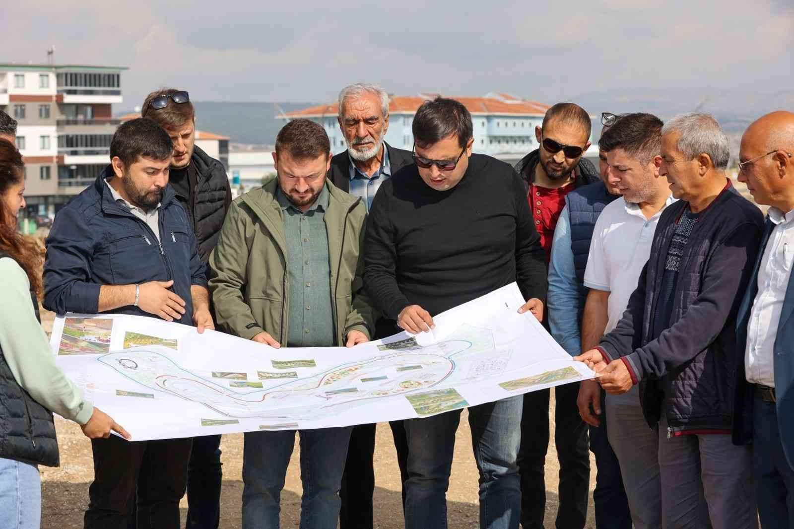 Uşak tamamlanan projelerle güzelleşiyor