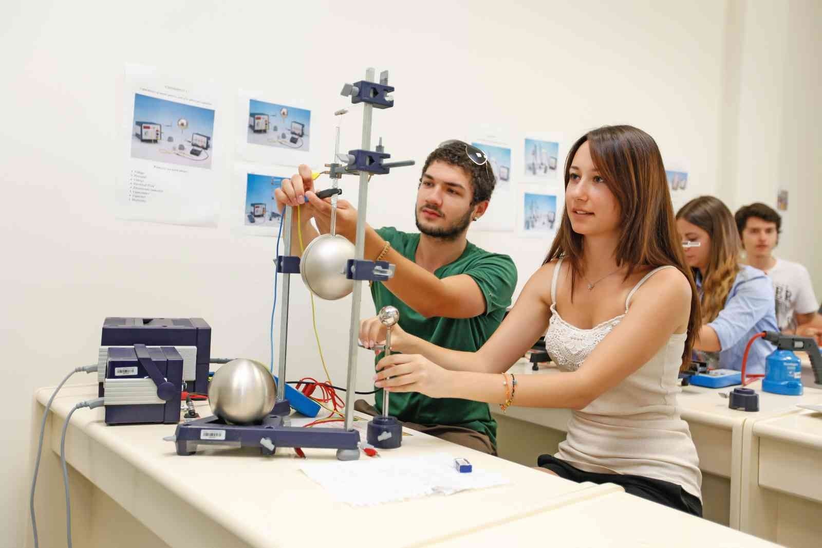 Yaşar Üniversitesi etki sıralamasında dünya listesinde