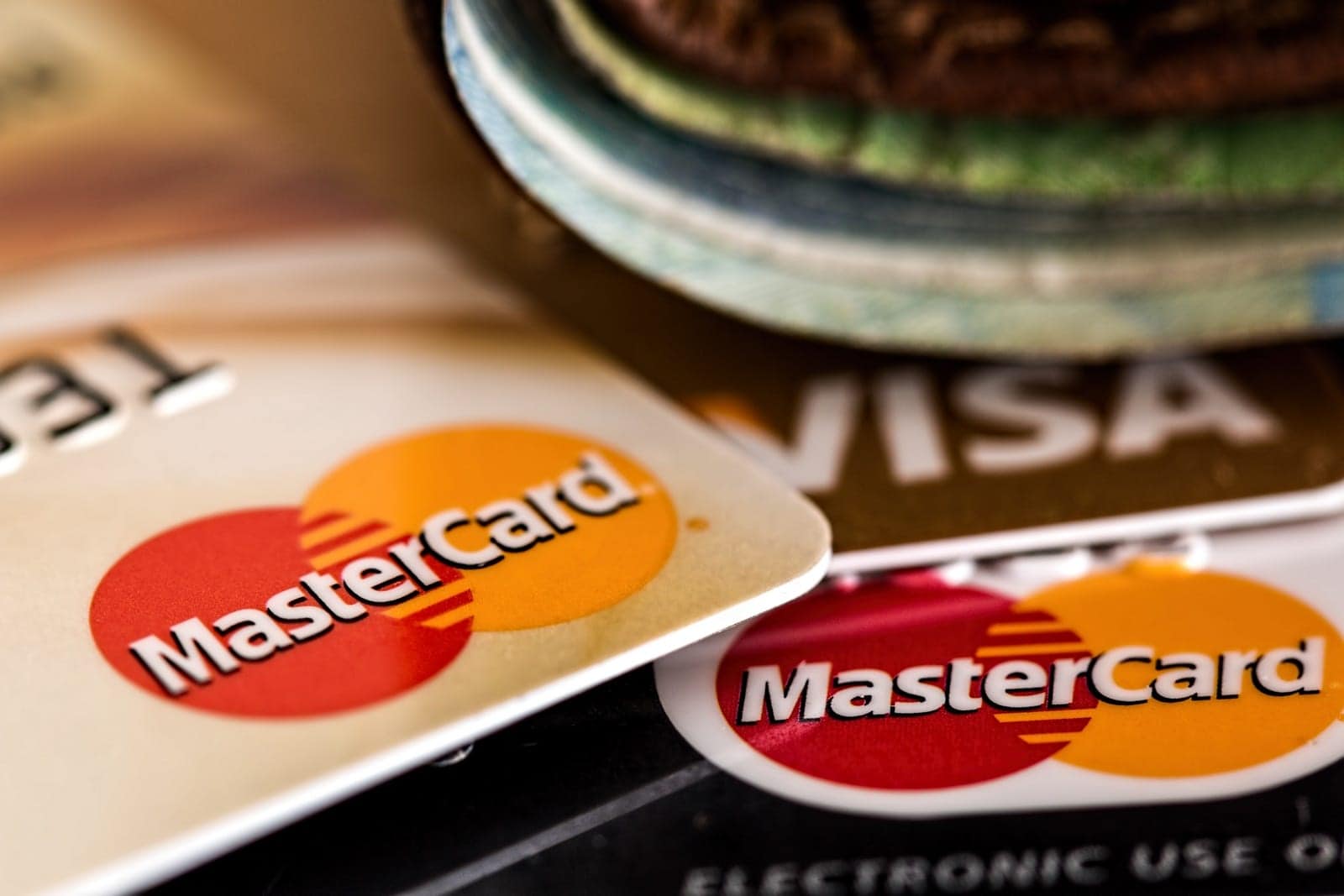 credit-cards-easy-to-request-and-approve