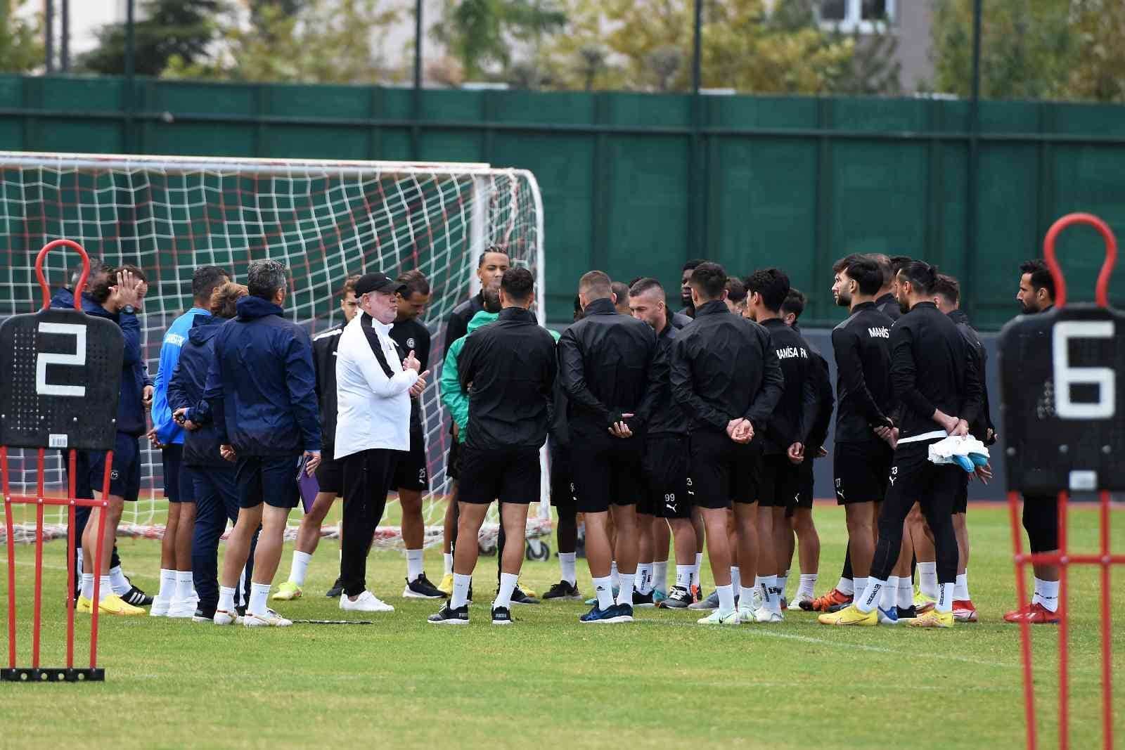 Manisa FK’da kupa hazırlıkları başladı