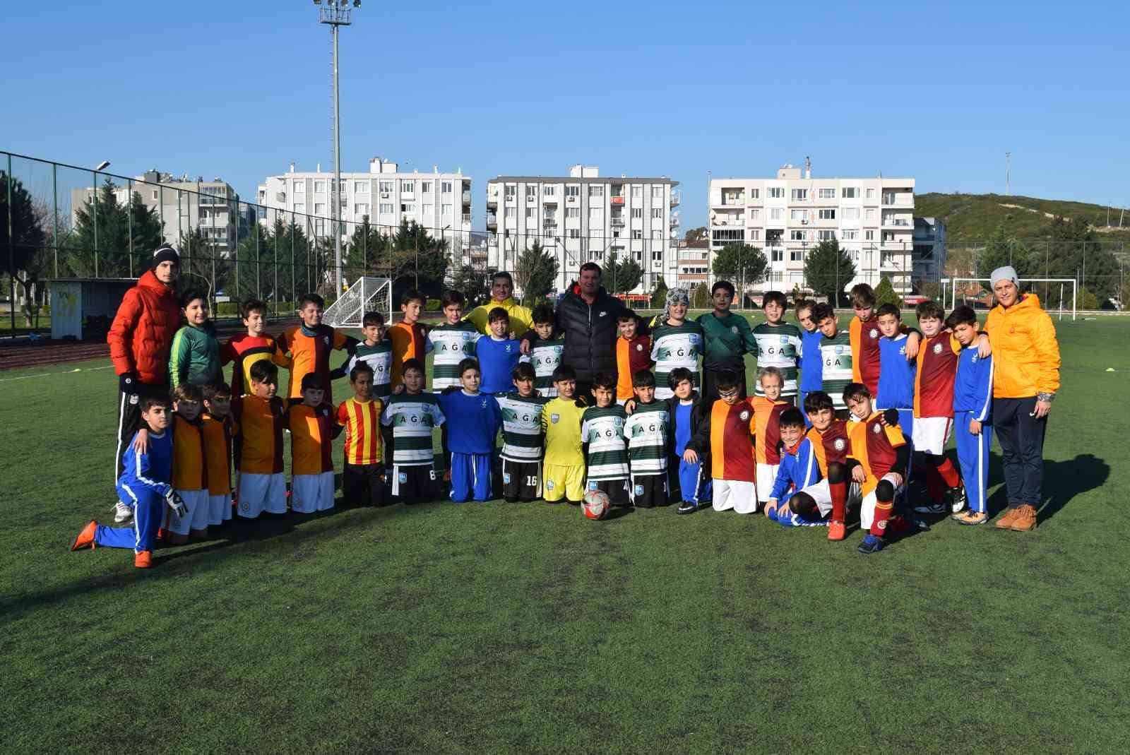 Bu turnuvada kazanan dostluk