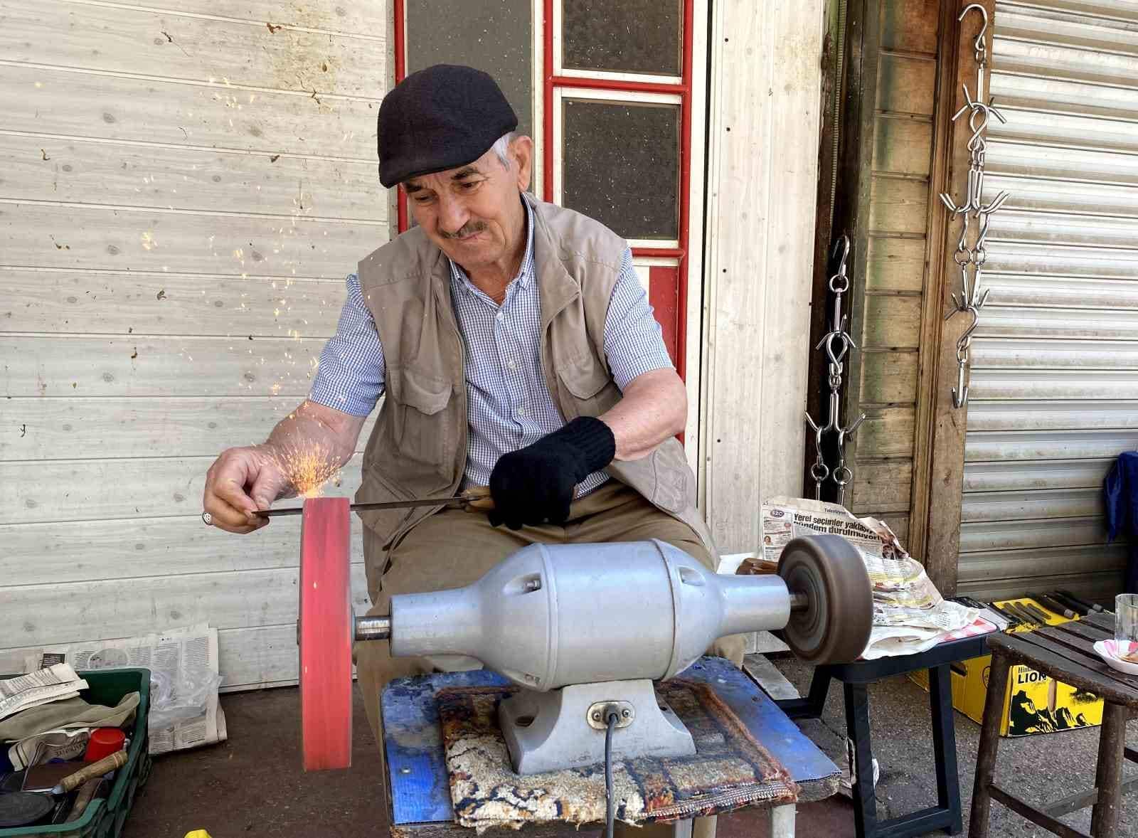 Bıçakçılarda bayram mesaisi