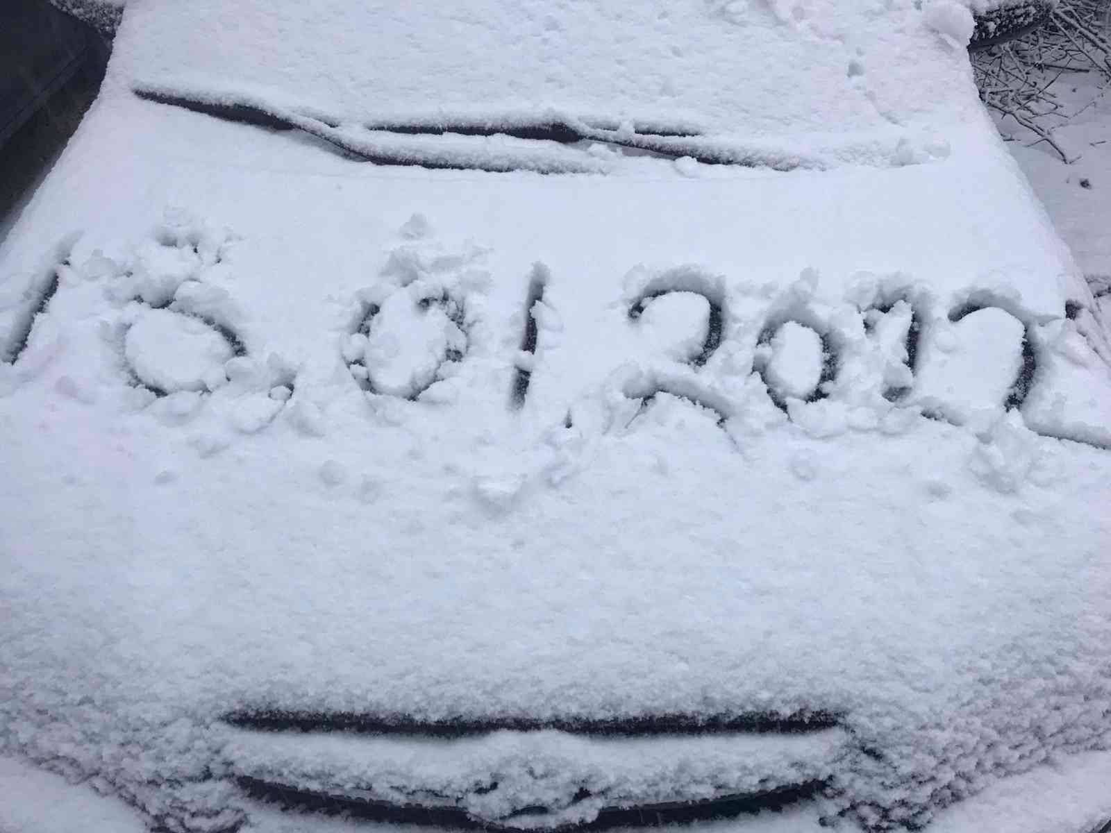 İzmir’in bazı köylerinde eğitime kar engeli