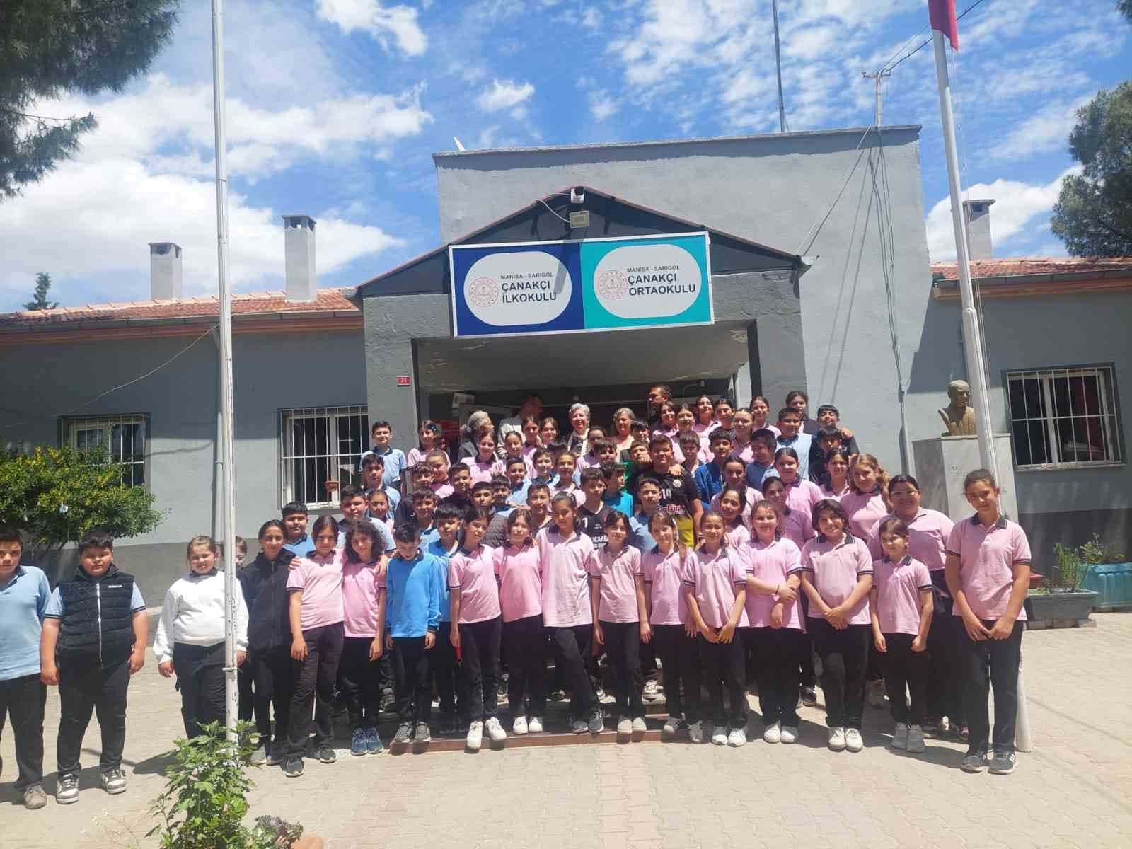 Seyit Onbaşı’nın yazarı öğrencilerle buluştu