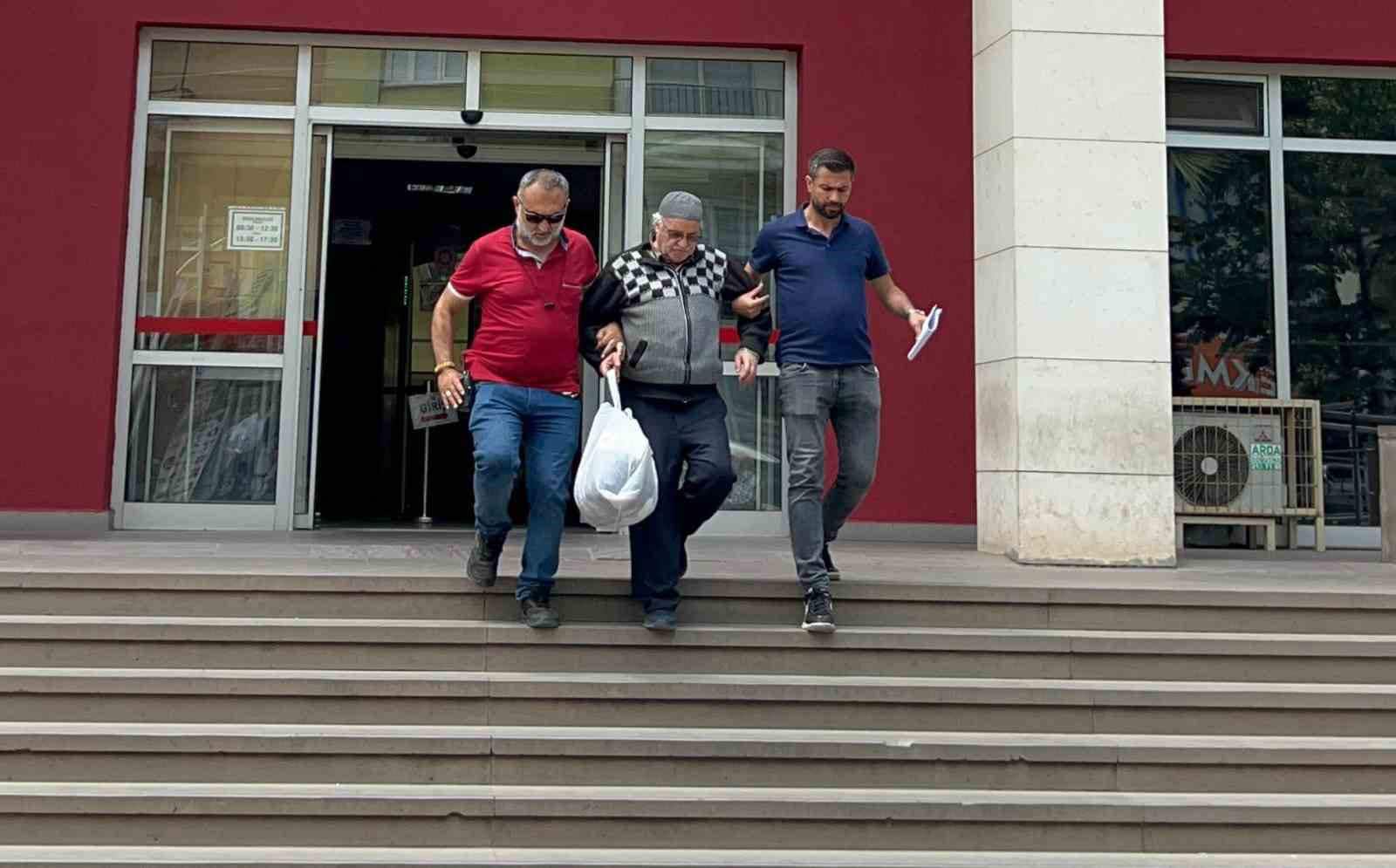 Turgutlu’da kedi öldüren şahıs tutuklandı