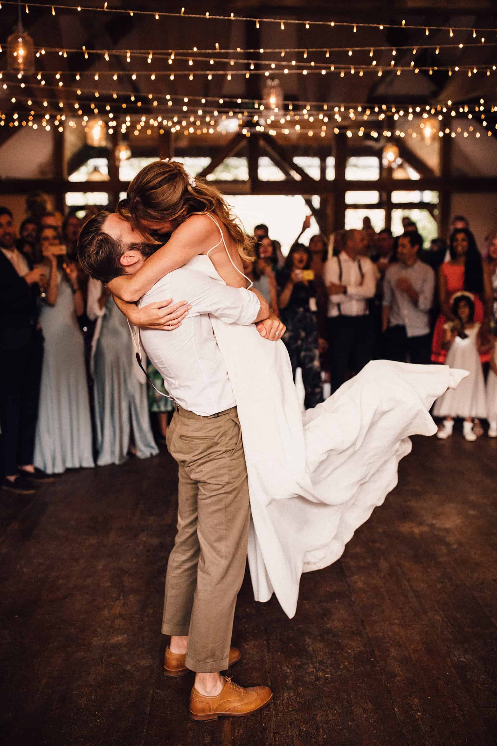 first dance wedding photography